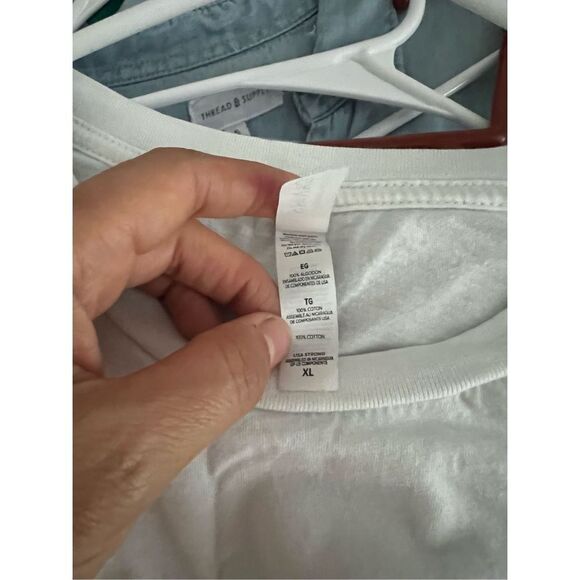 Birddogs white w/ pink stripe and green palm leaf graphic t-shirt XL - Picture 4 of 5